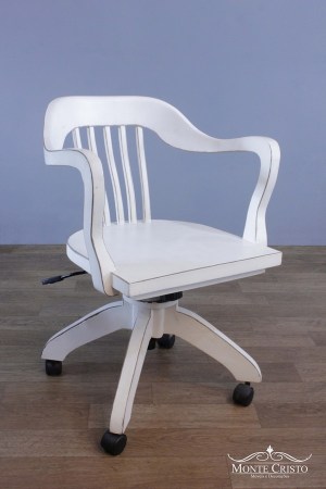 Poltrona Sheriff branco provençal com regulagem de altura